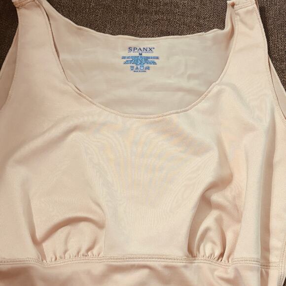 Spanx by Sara Blakey Shapewear Tank Top Flawed Nude Color Size Medium - Picture 8 of 8